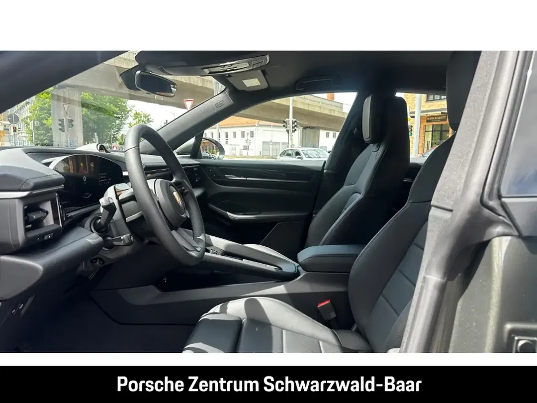 Porsche Macan - Thumbnail 12