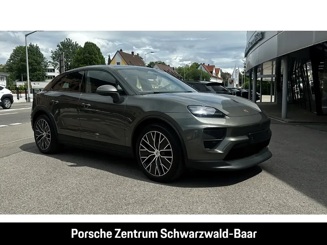 Porsche Macan - Thumbnail 8