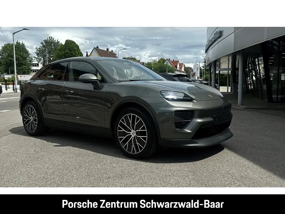 Porsche Macan - Thumbnail 9