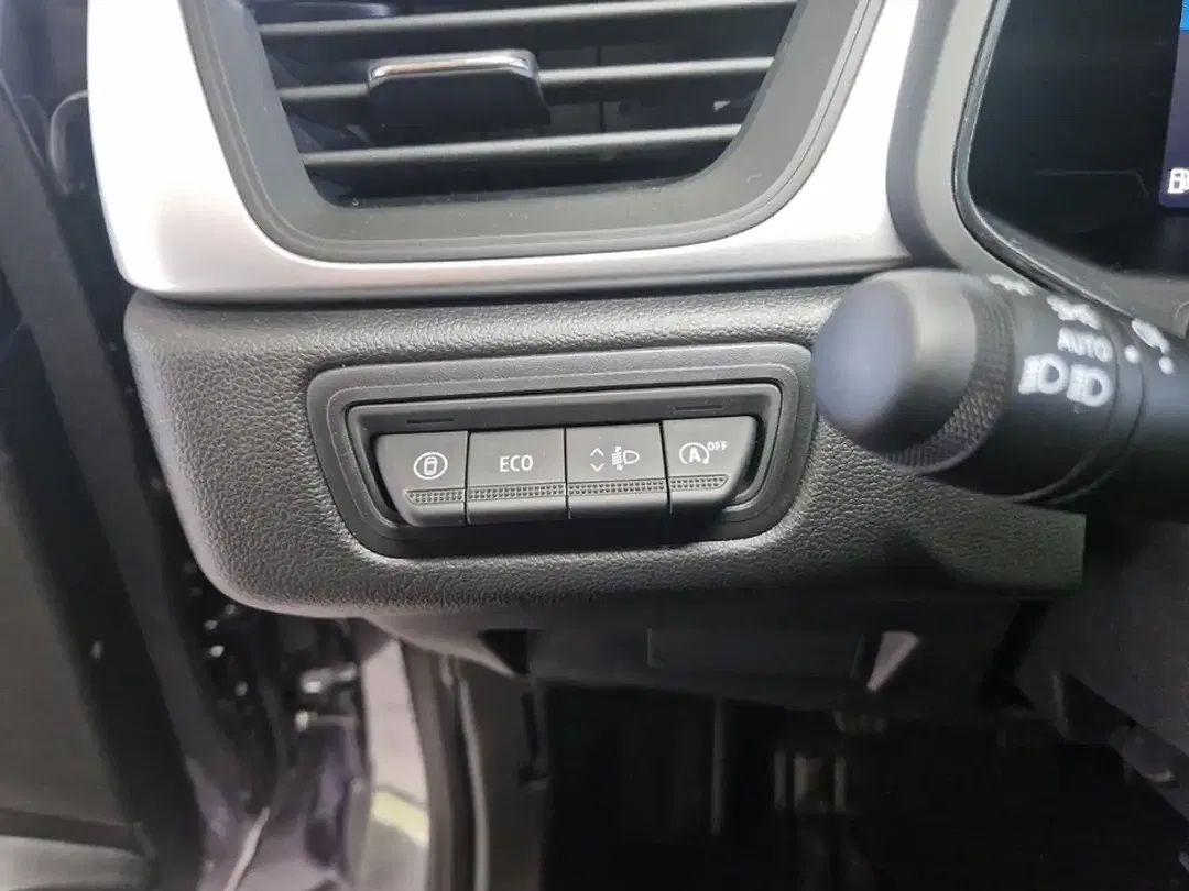Mitsubishi ASX - Thumbnail 14