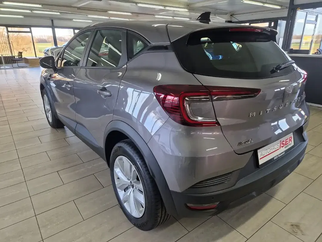 Mitsubishi ASX - Thumbnail 6