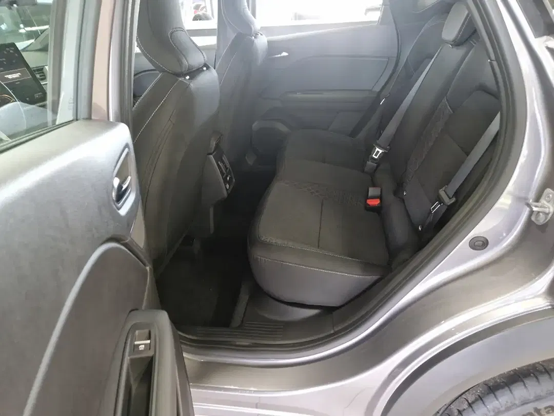 Mitsubishi ASX - Thumbnail 8