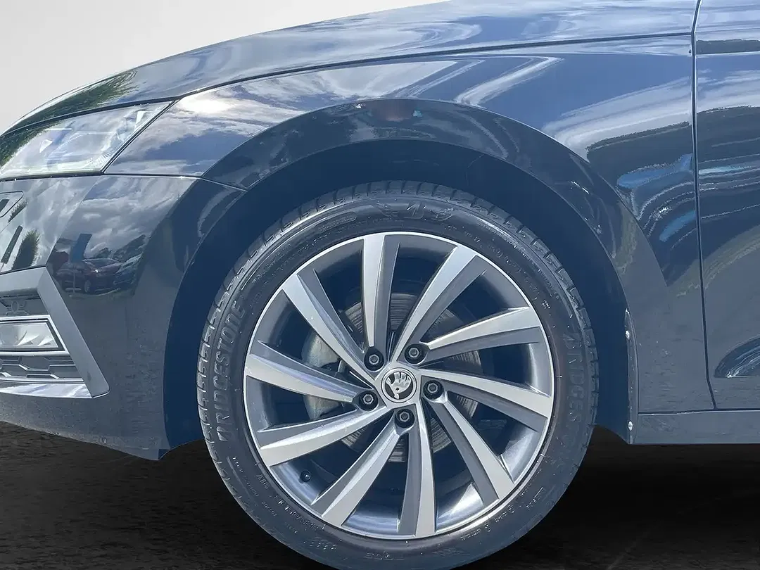 Skoda Octavia - Thumbnail 4