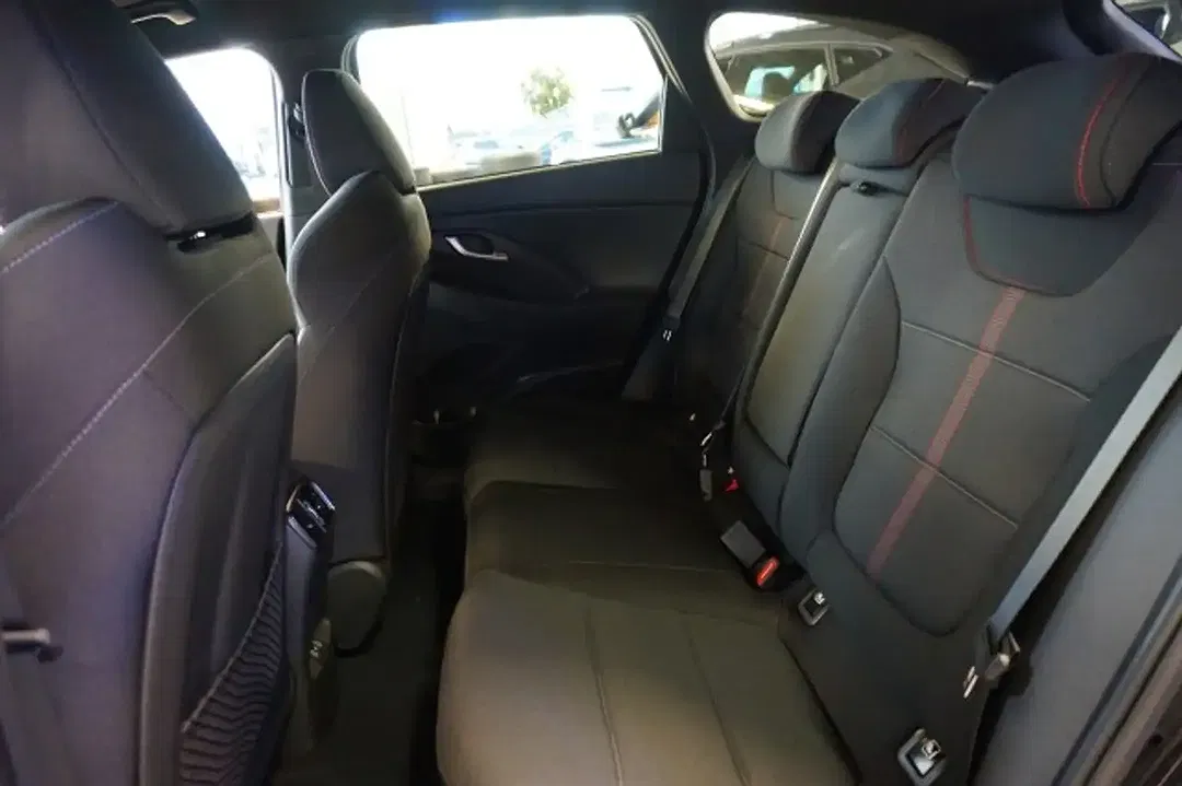 Hyundai i30 - Thumbnail 8