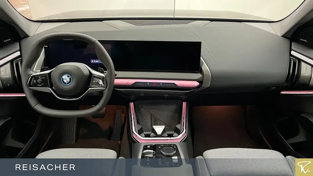 BMW X3 - Thumbnail 6