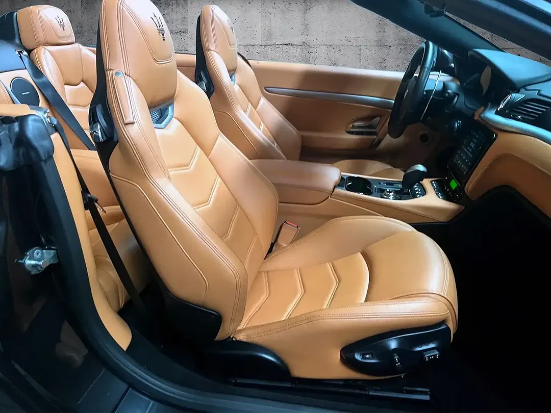 Maserati GranCabrio - Thumbnail 15