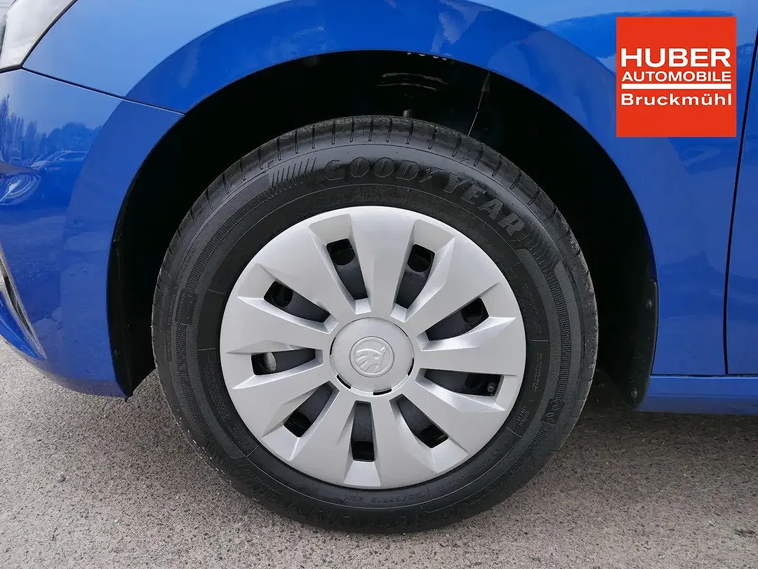 Skoda Fabia - Thumbnail 3