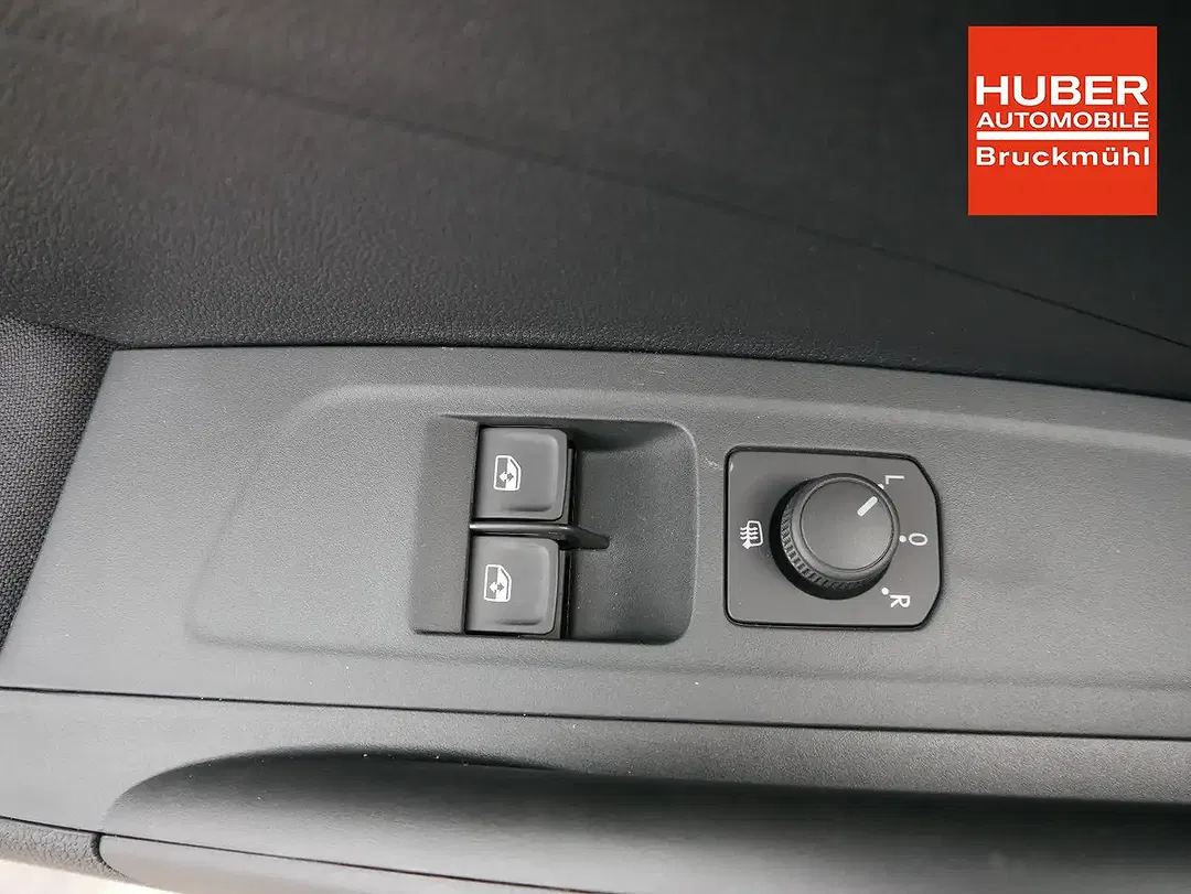 Skoda Fabia - Thumbnail 9