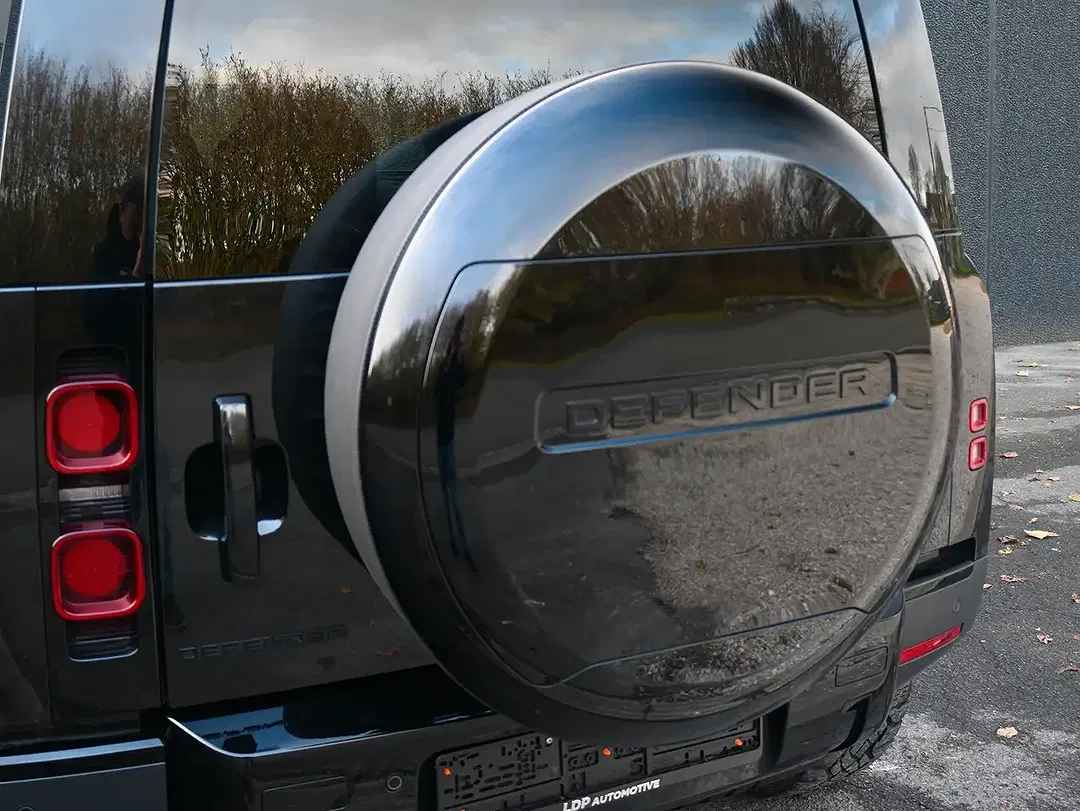 Land Rover Defender - Thumbnail 16