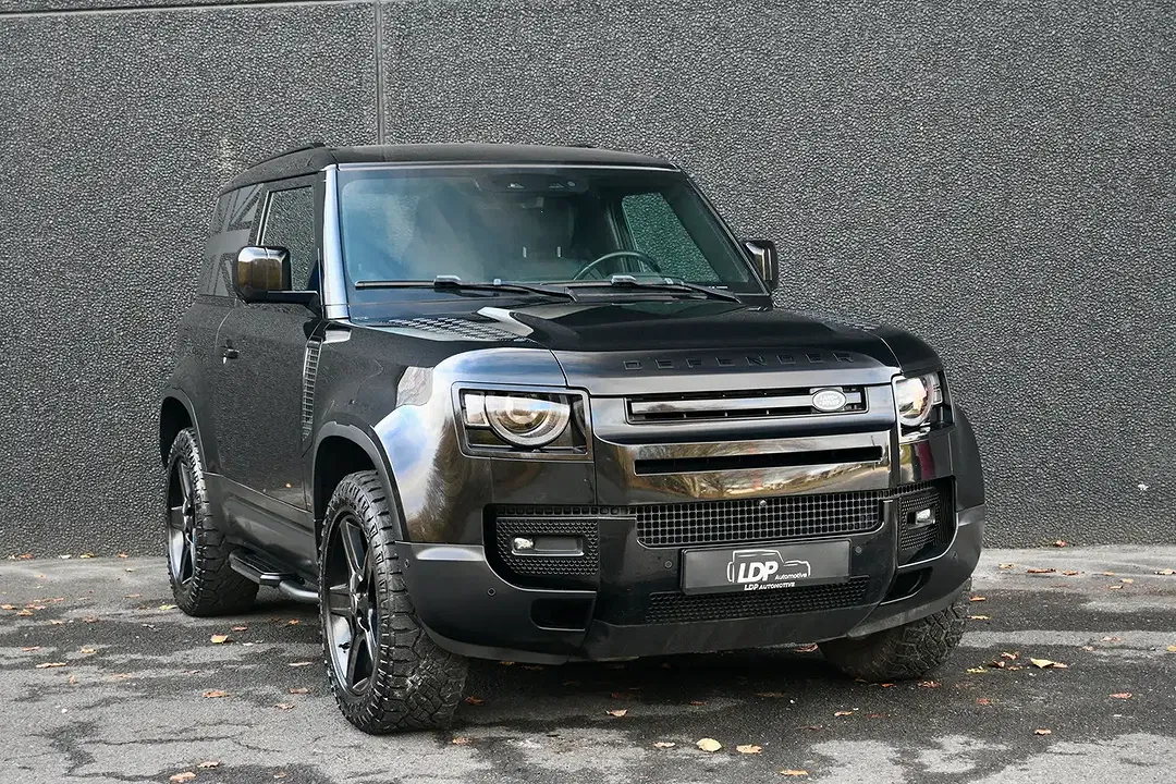 Land Rover Defender - Thumbnail 3