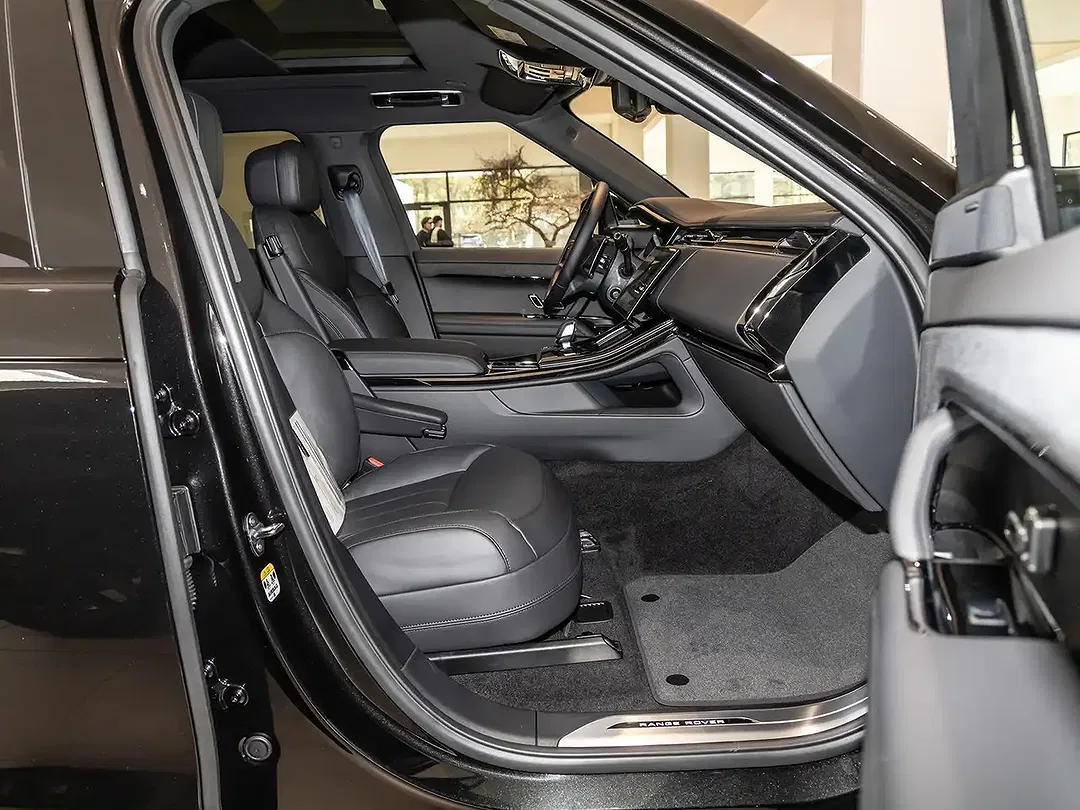 Land Rover Range Rover Sport - Thumbnail 8