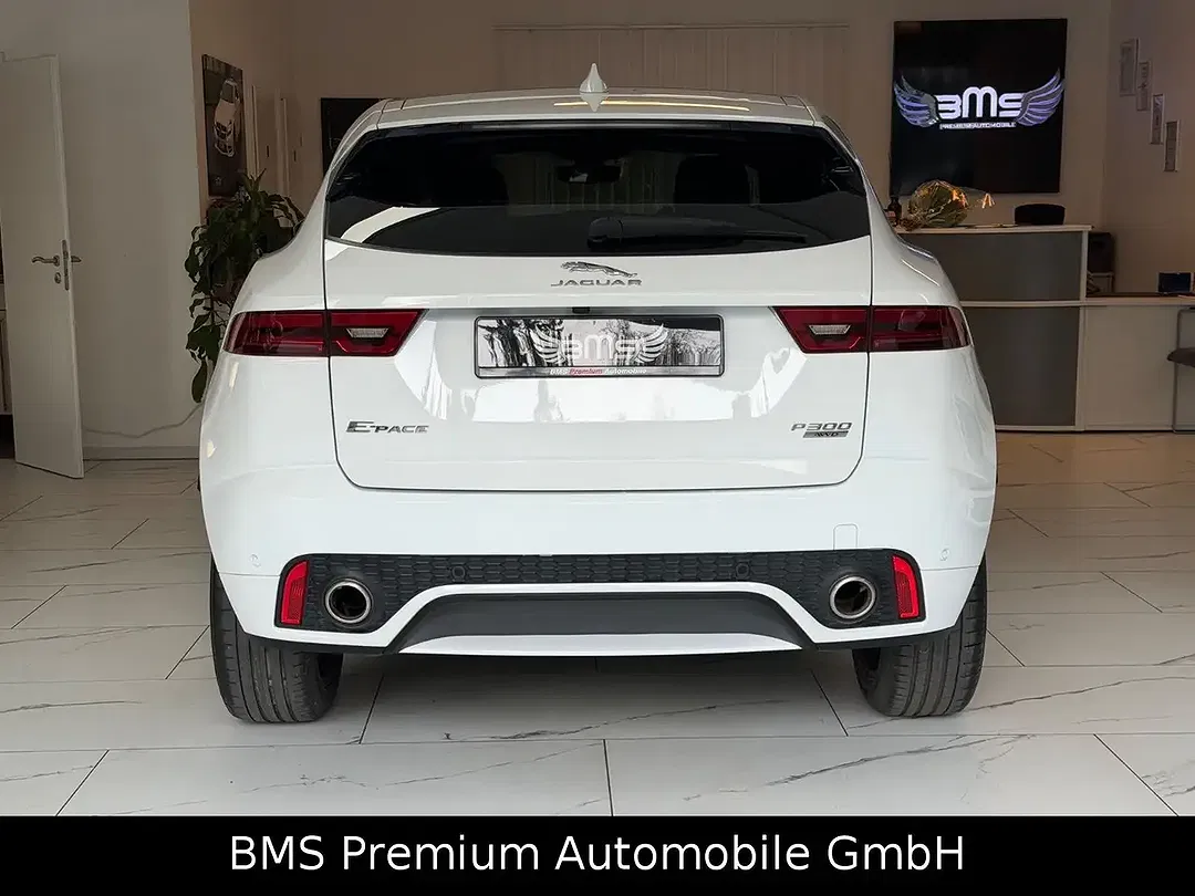 Jaguar E-Pace - Thumbnail 7