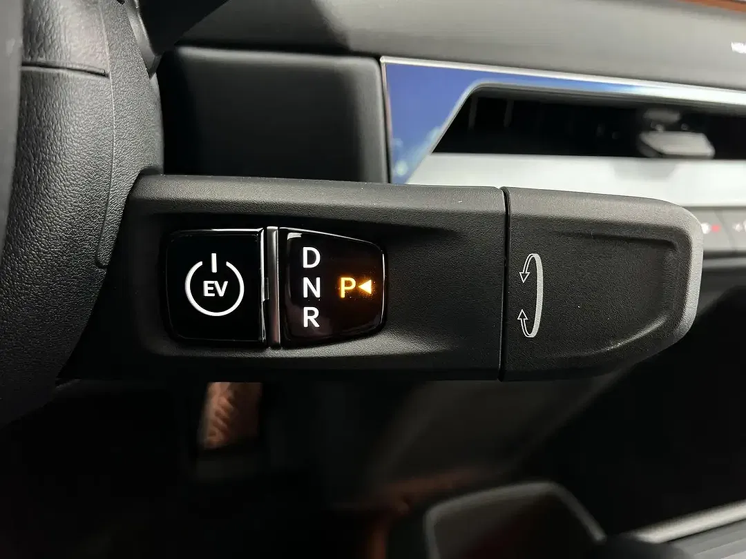 Kia EV9 - Thumbnail 14