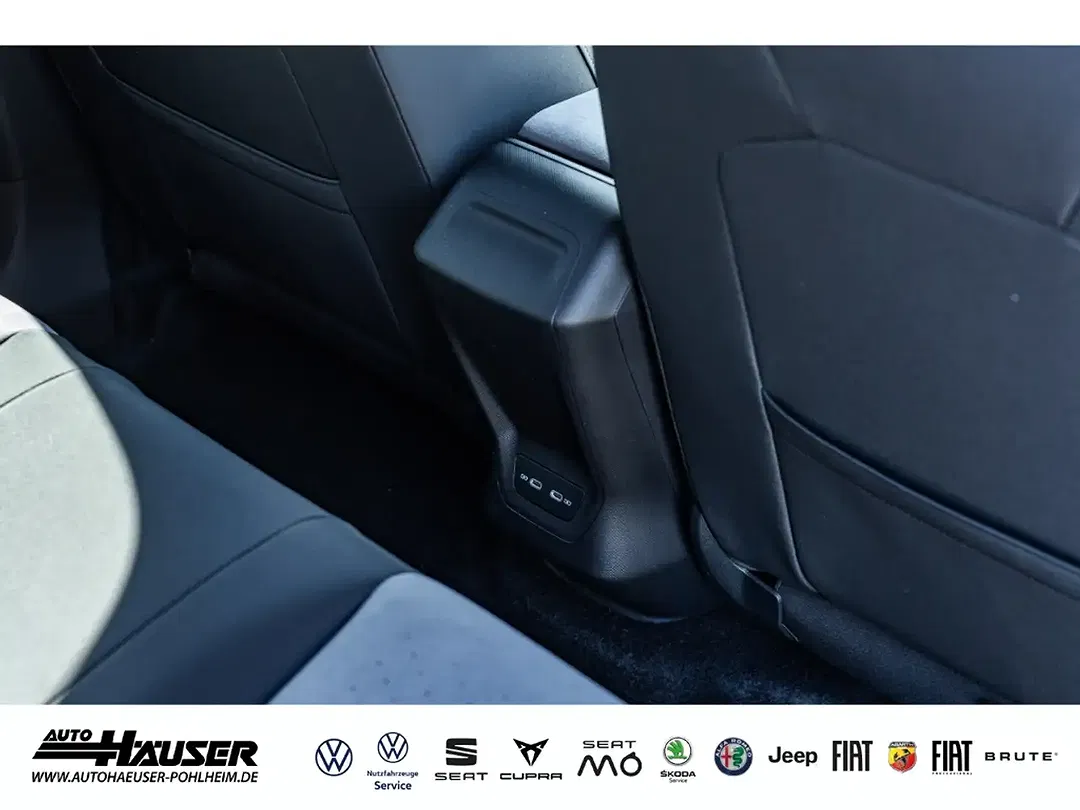 CUPRA Born - Thumbnail 11