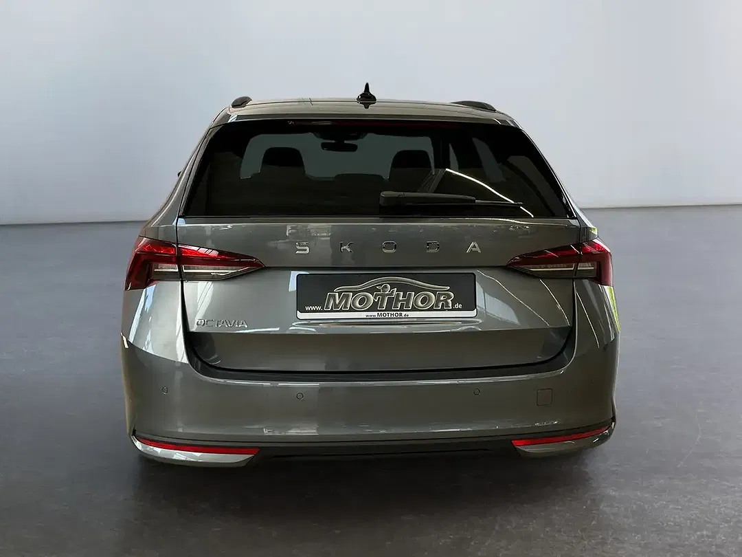 Skoda Octavia - Thumbnail 4