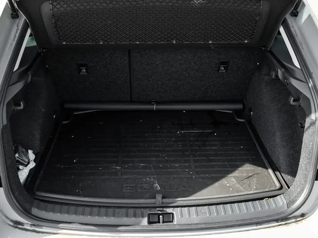 Skoda Scala - Thumbnail 12