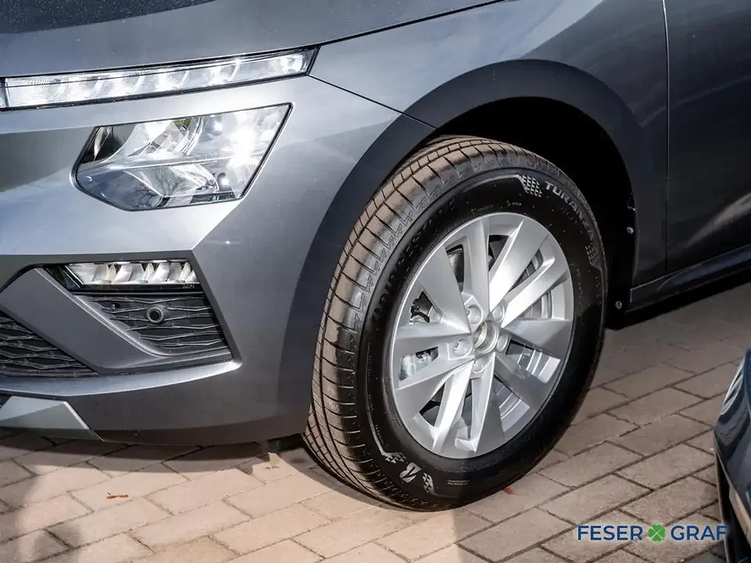 Skoda Kamiq - Thumbnail 10