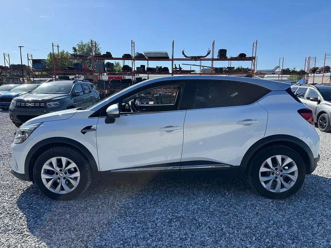 Renault Captur - Thumbnail 5