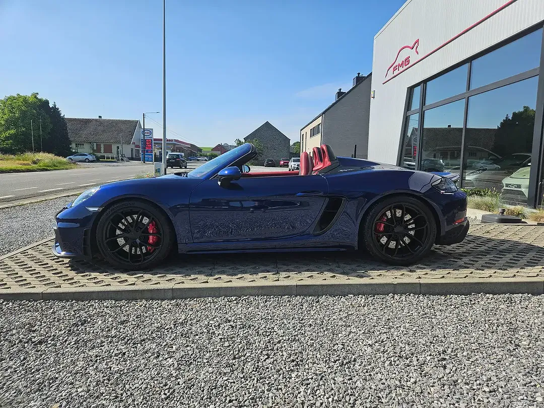 Porsche 718 Spyder - Thumbnail 2