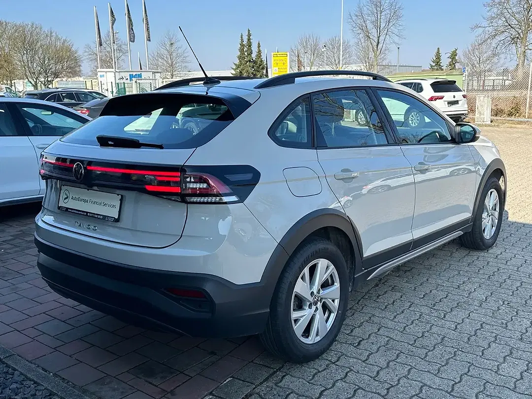 Volkswagen Taigo - Thumbnail 6