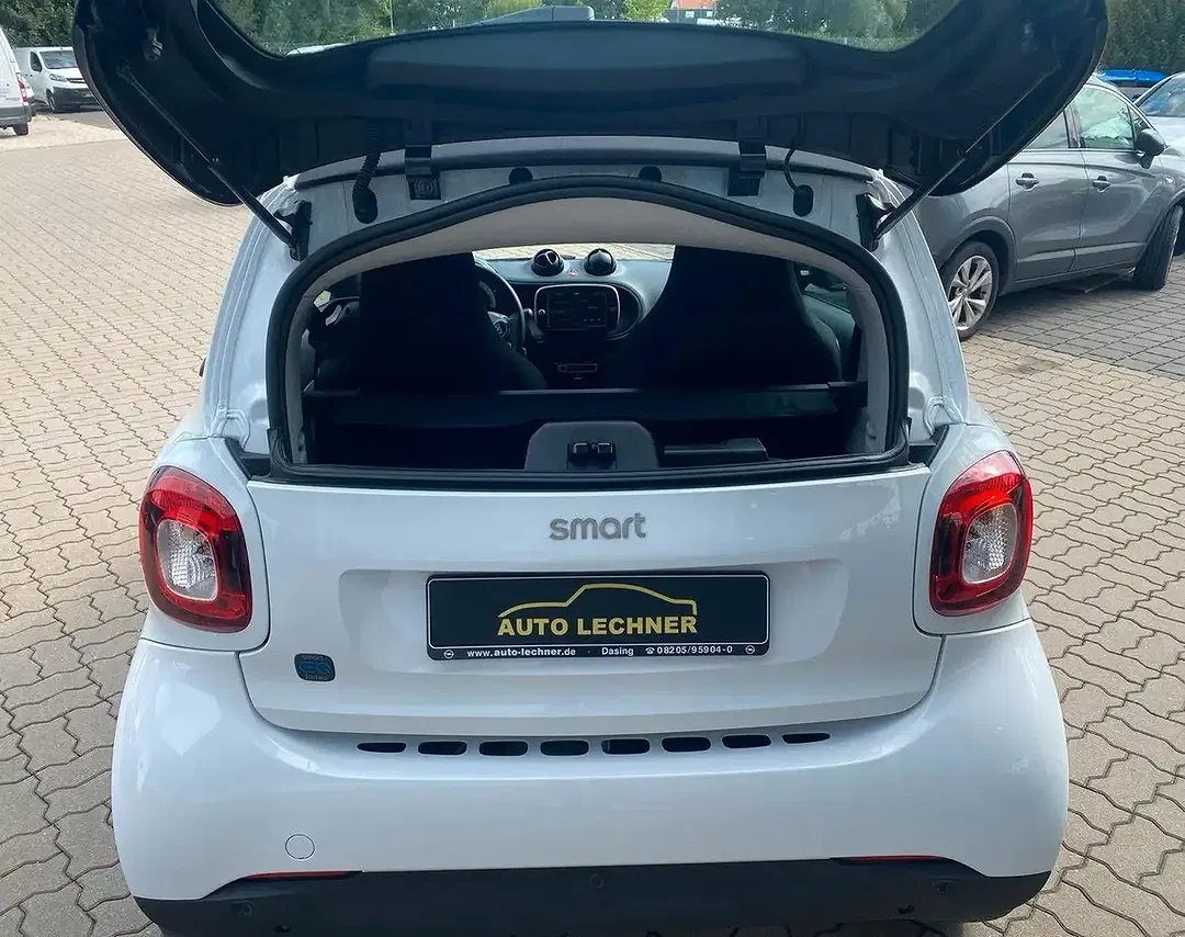 smart forTwo - Thumbnail 8