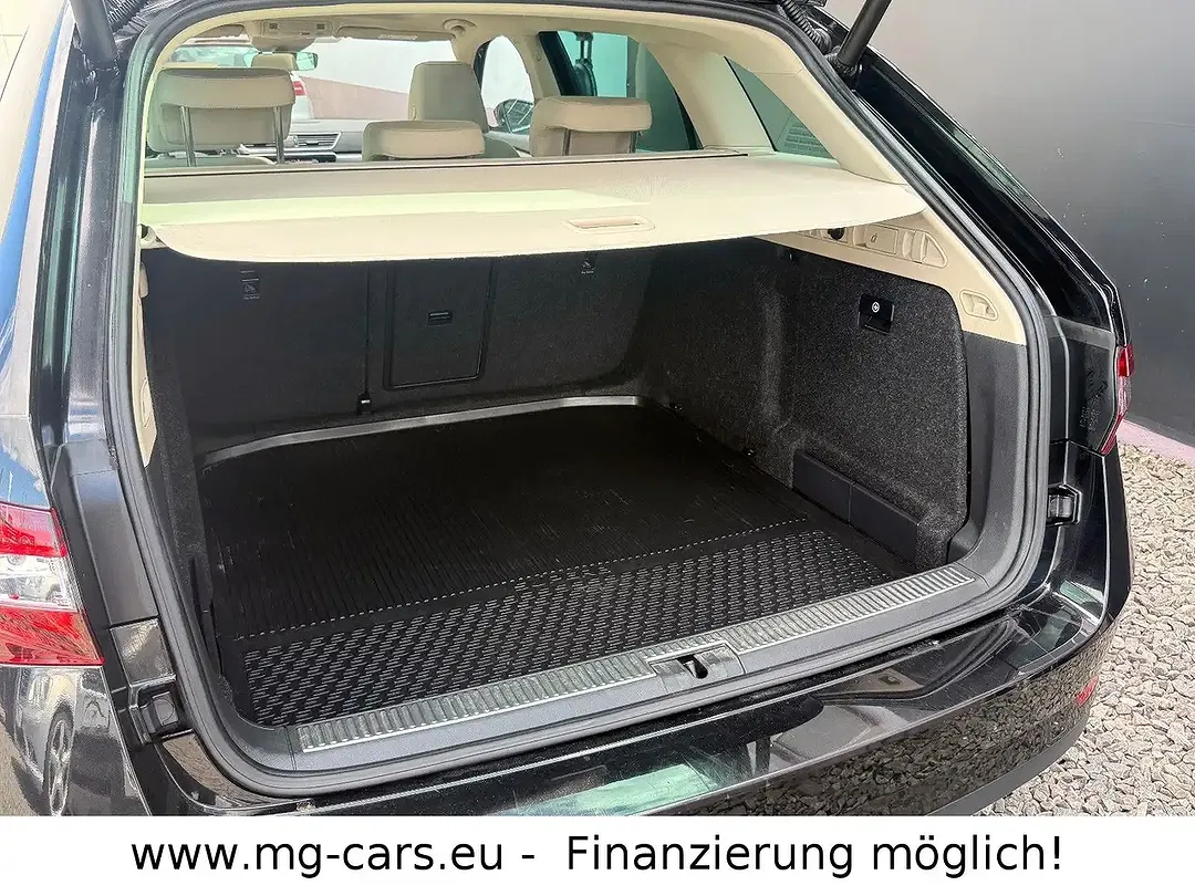 Skoda Superb - Thumbnail 20