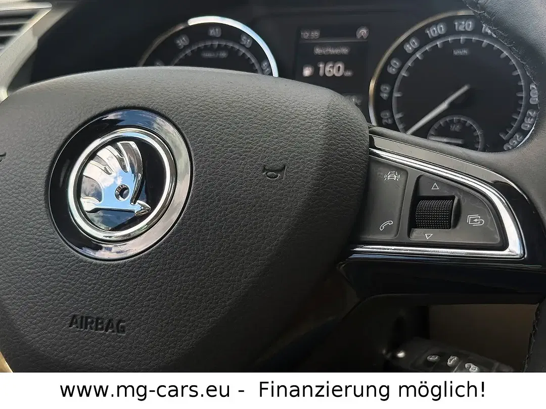 Skoda Superb - Thumbnail 28