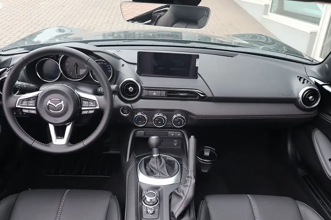 Mazda MX-5 - Thumbnail 13