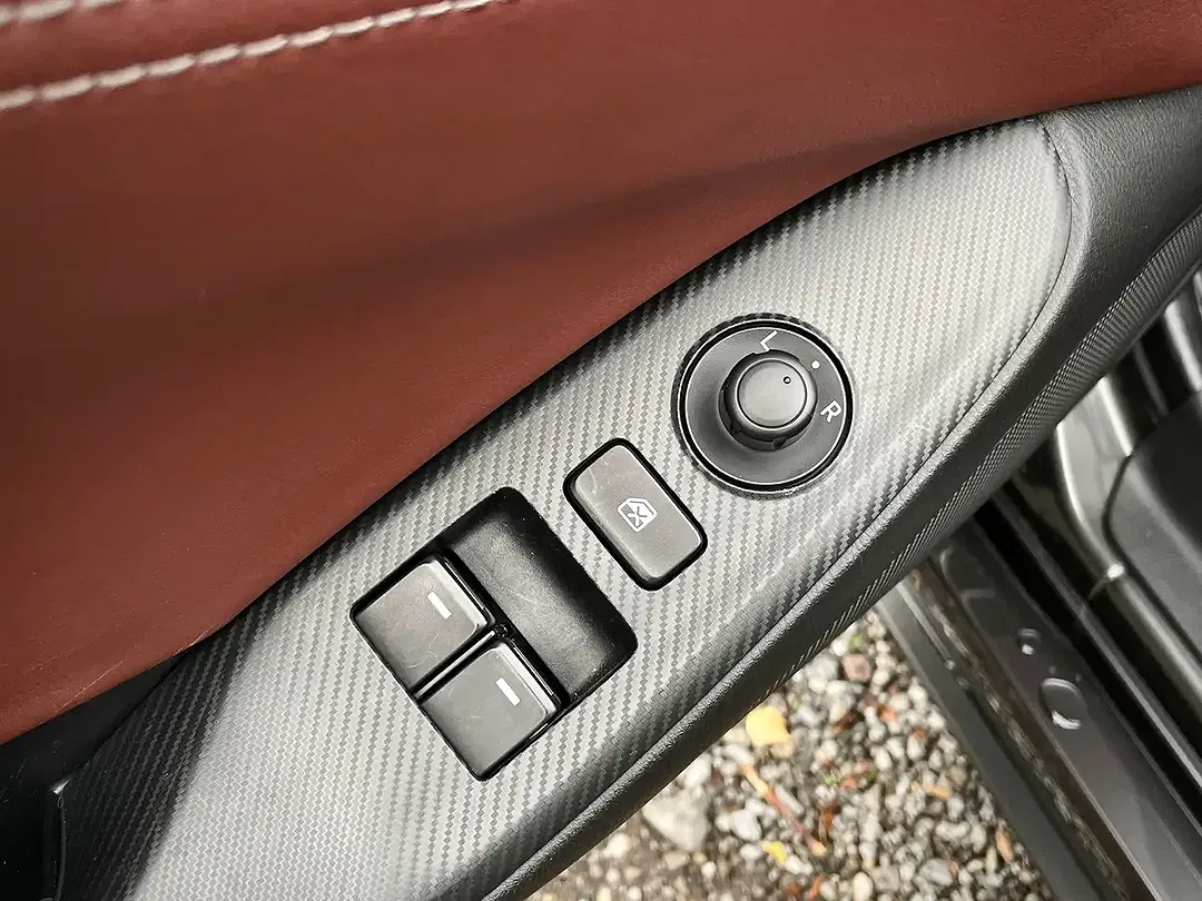 Mazda MX-5 - Thumbnail 10