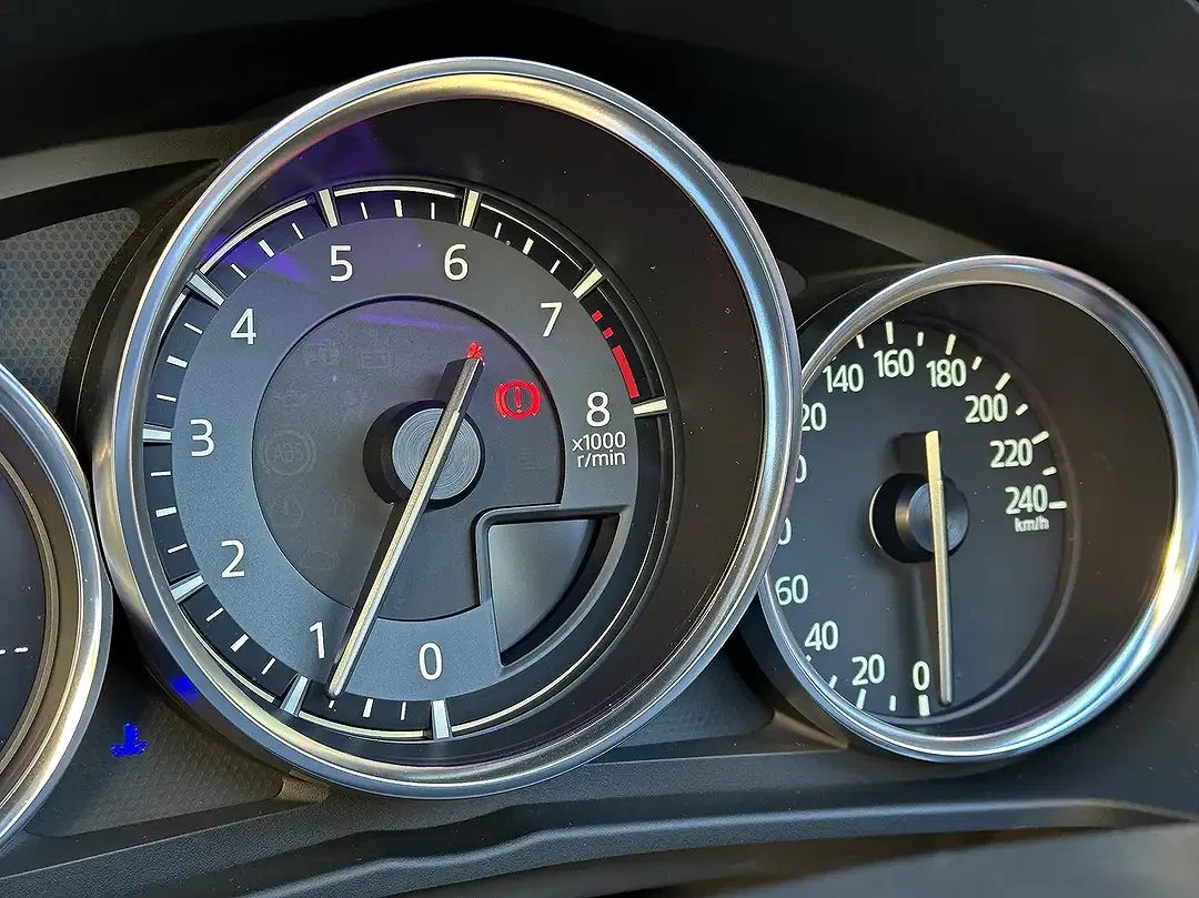 Mazda MX-5 - Thumbnail 13