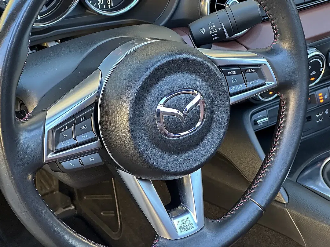 Mazda MX-5 - Thumbnail 14