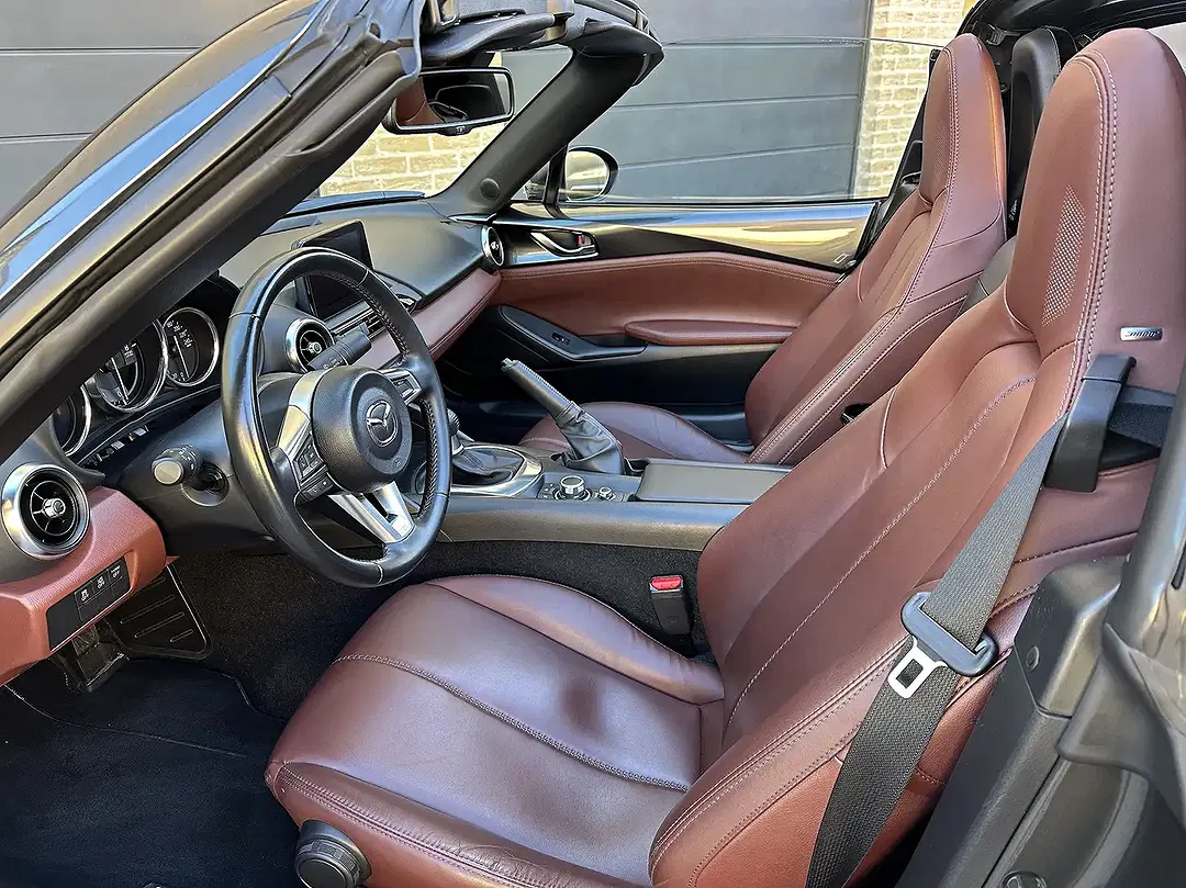 Mazda MX-5 - Thumbnail 9