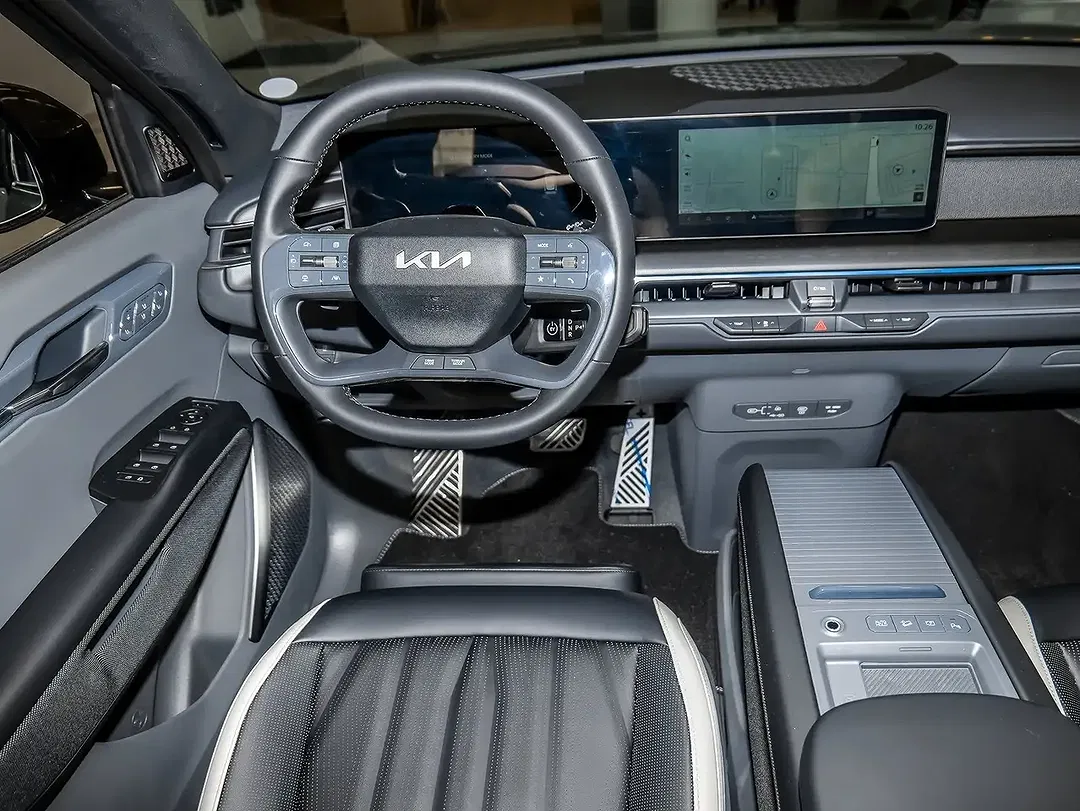 Kia EV9 - Thumbnail 14
