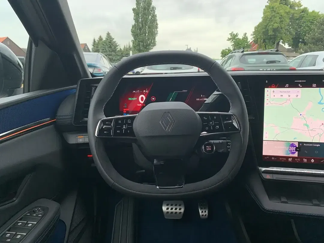Renault Megane E-Tech - Thumbnail 15