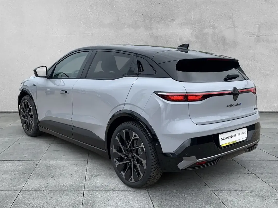 Renault Megane E-Tech - Thumbnail 3