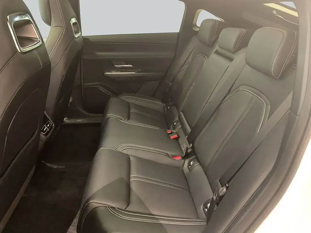 Mazda 6e - Thumbnail 11