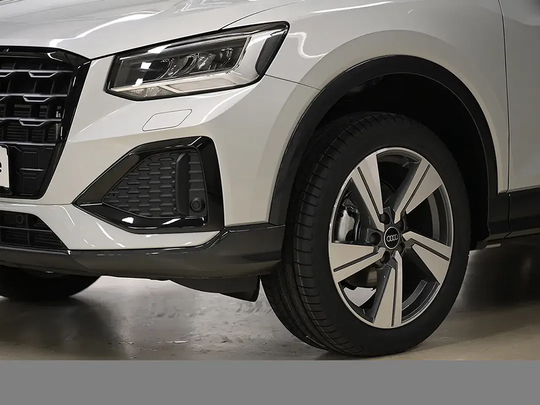 Audi Q2 - Thumbnail 5