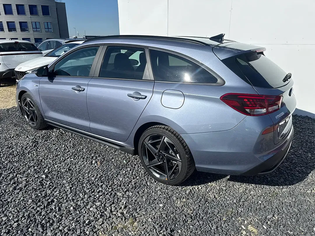 Hyundai i30 - Thumbnail 3