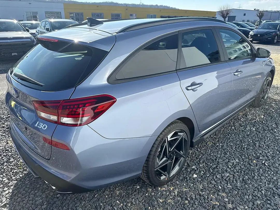 Hyundai i30 - Thumbnail 4