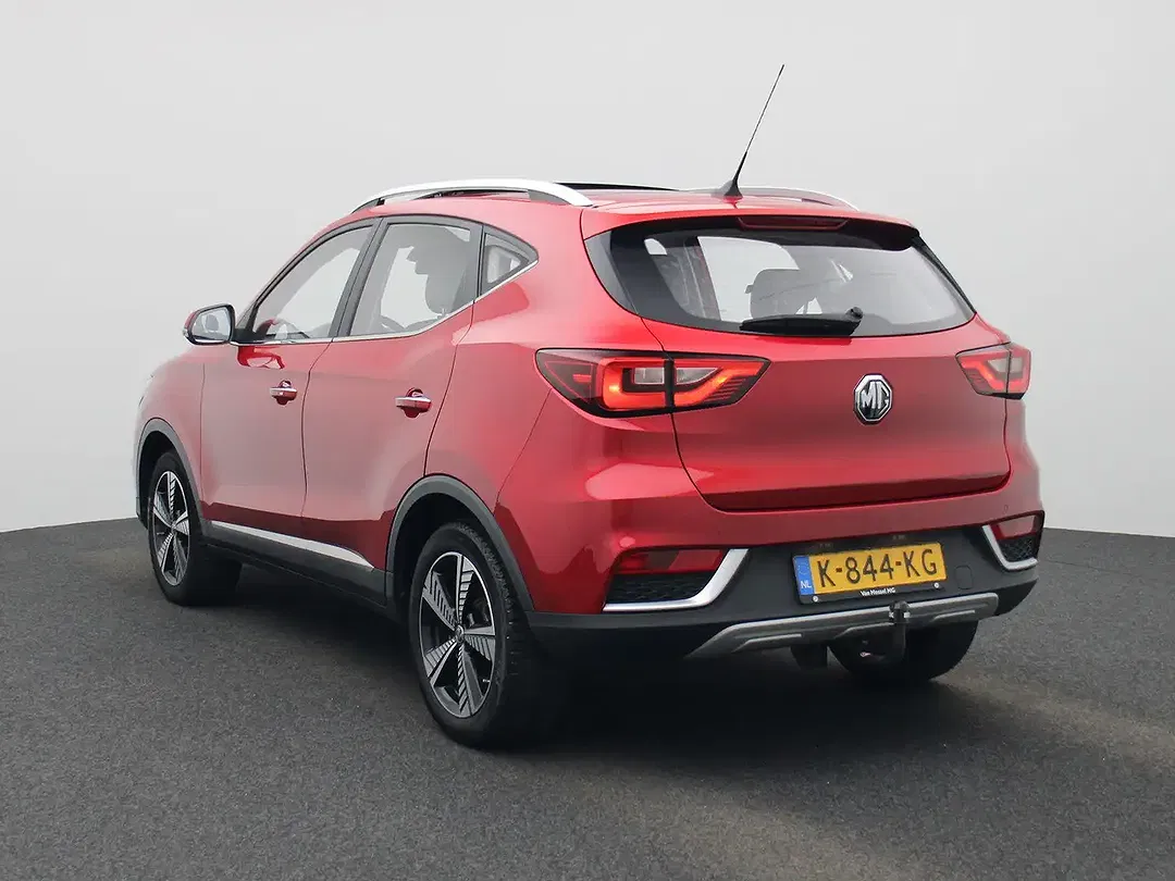 MG ZS - Thumbnail 2