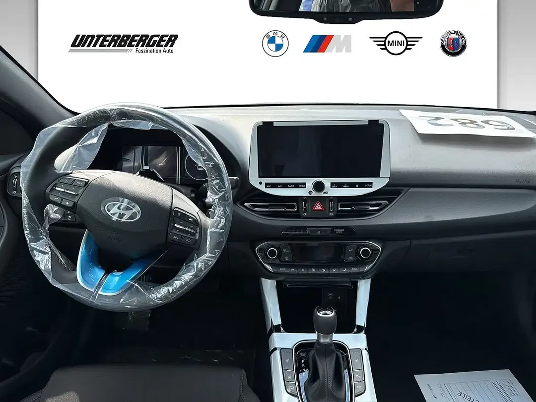 Hyundai i30 - Thumbnail 9