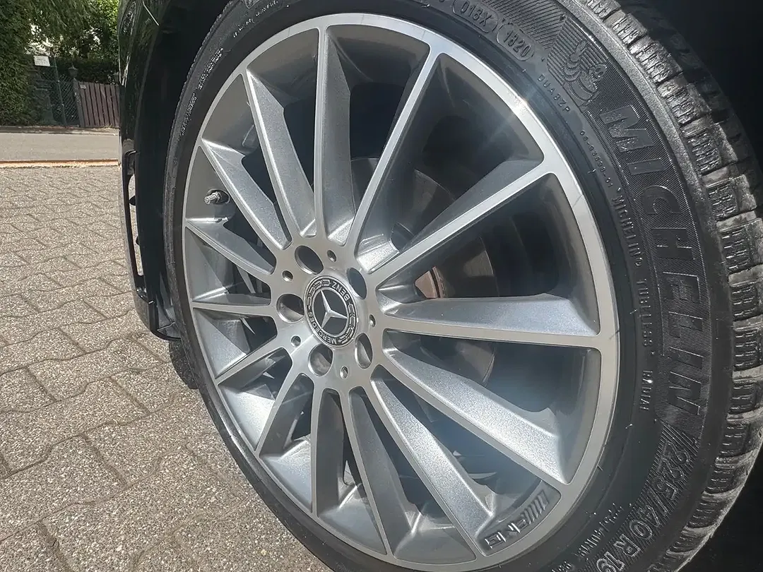 Mercedes-Benz A 200 - Thumbnail 10