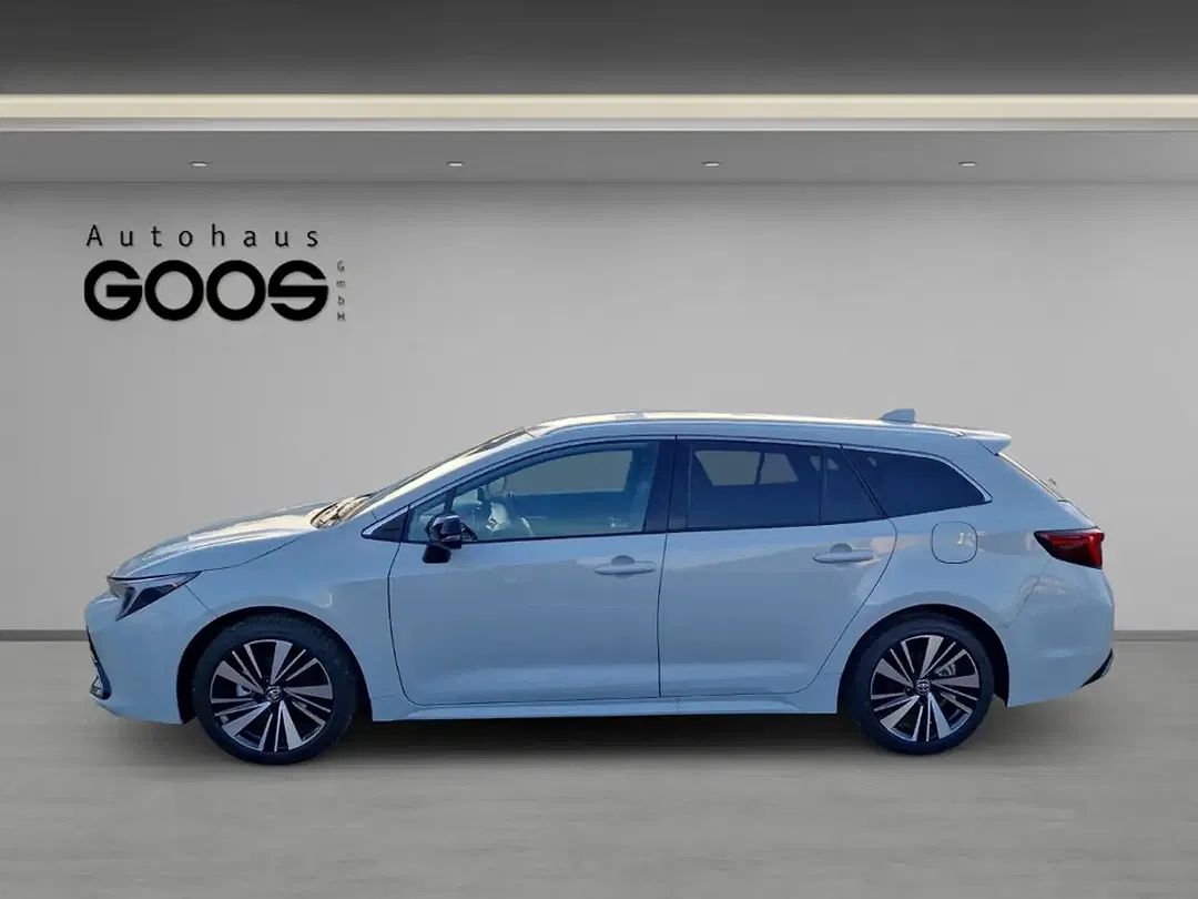 Toyota Corolla - Thumbnail 2