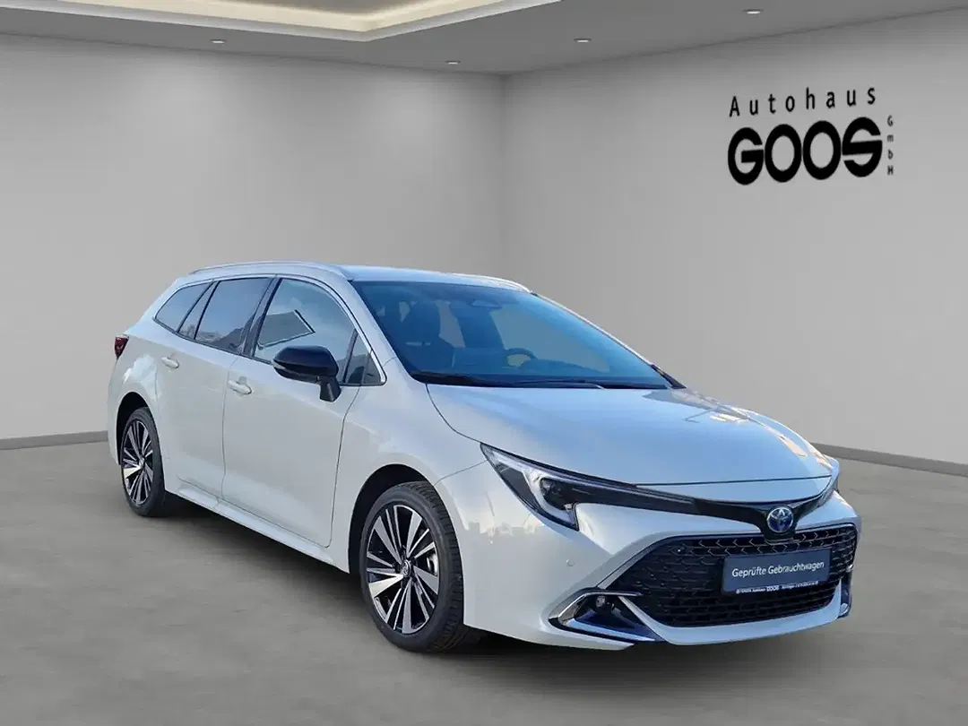 Toyota Corolla - Thumbnail 7