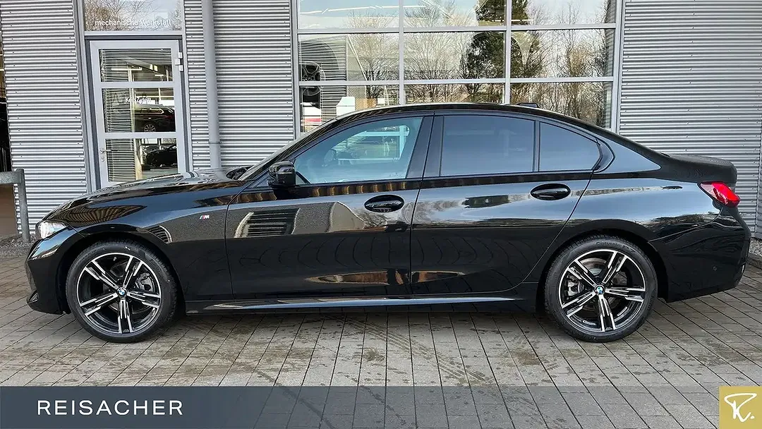 BMW 320 - Thumbnail 9