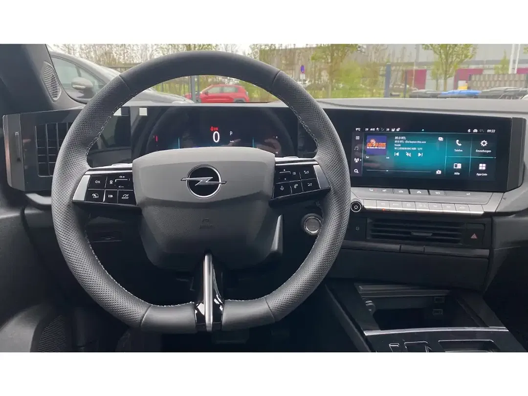 Opel Astra - Thumbnail 11