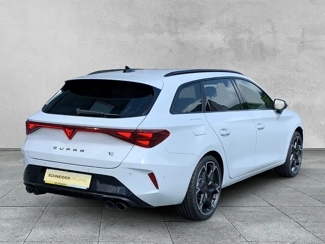 CUPRA Leon - Thumbnail 5