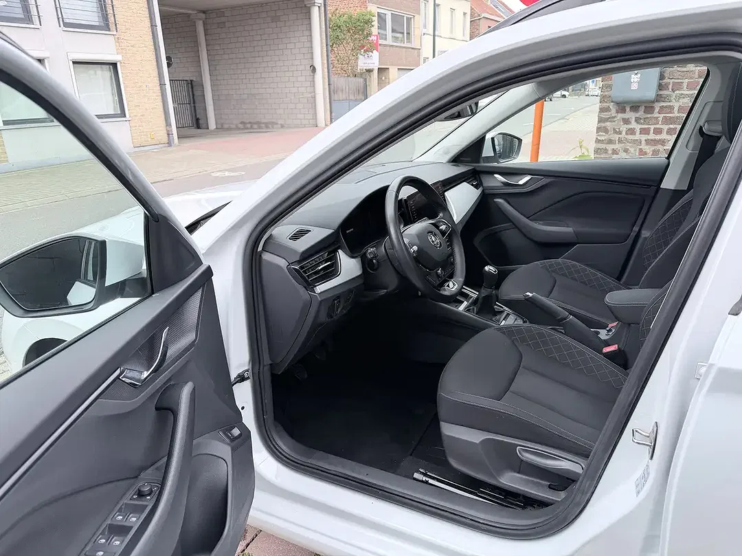 Skoda Kamiq - Thumbnail 5
