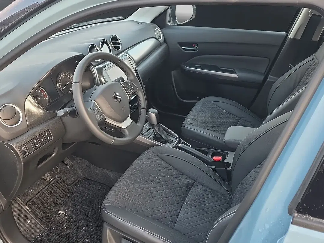 Suzuki Vitara - Thumbnail 11