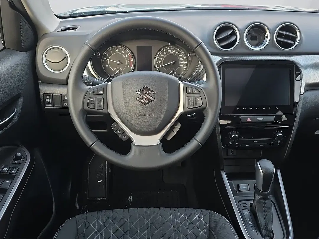Suzuki Vitara - Thumbnail 14